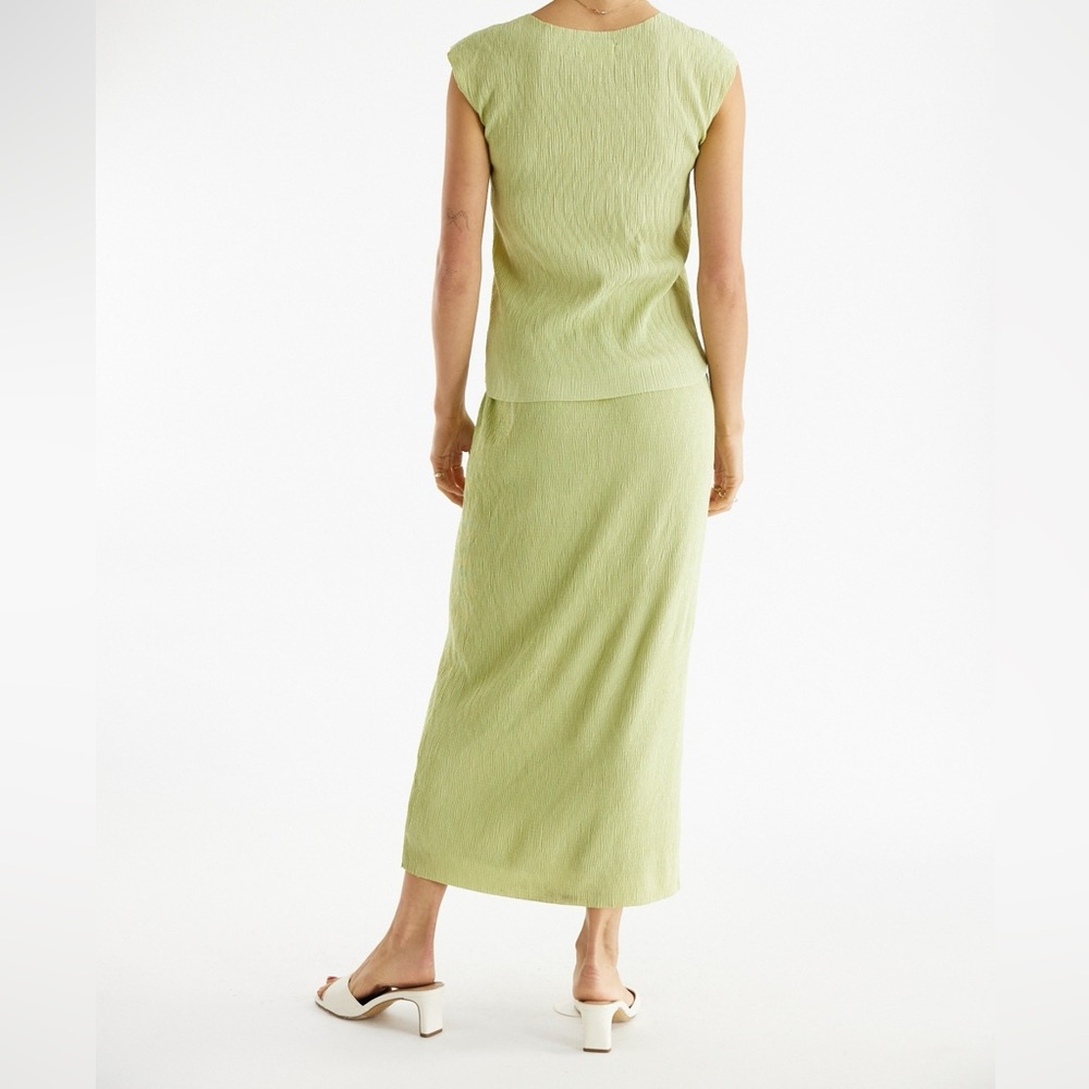 Green Ruched Pencil Midi Skirt and blouse
